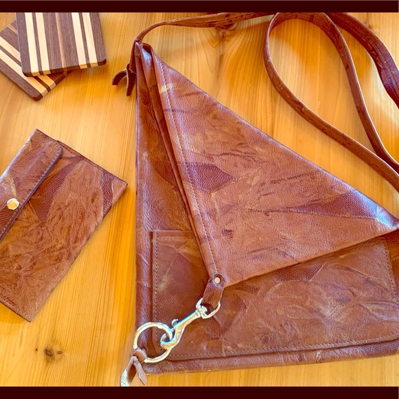 Custom Leather Triangle Purse & Wallet set - Picture 1 of 8